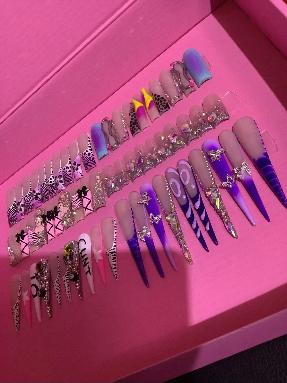 Custom Acrylic Press-On Nail Baddie Kit